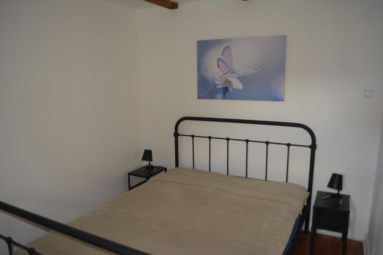 Ferienwohnung Grafenland Dersum Bagian luar foto